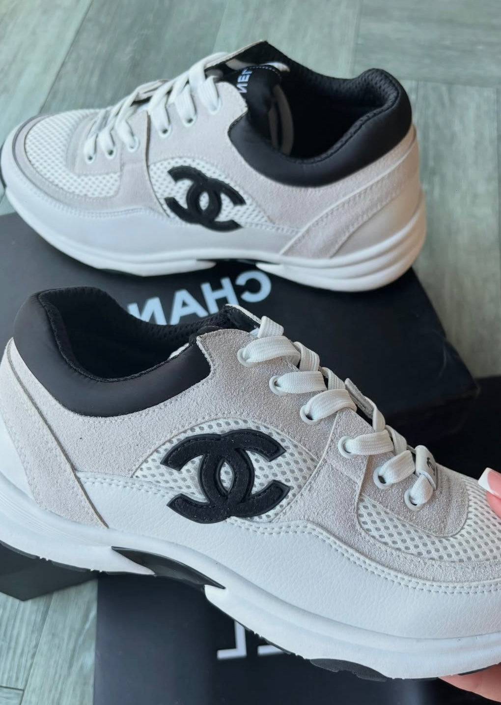 ‘CC’ Runner Black & White