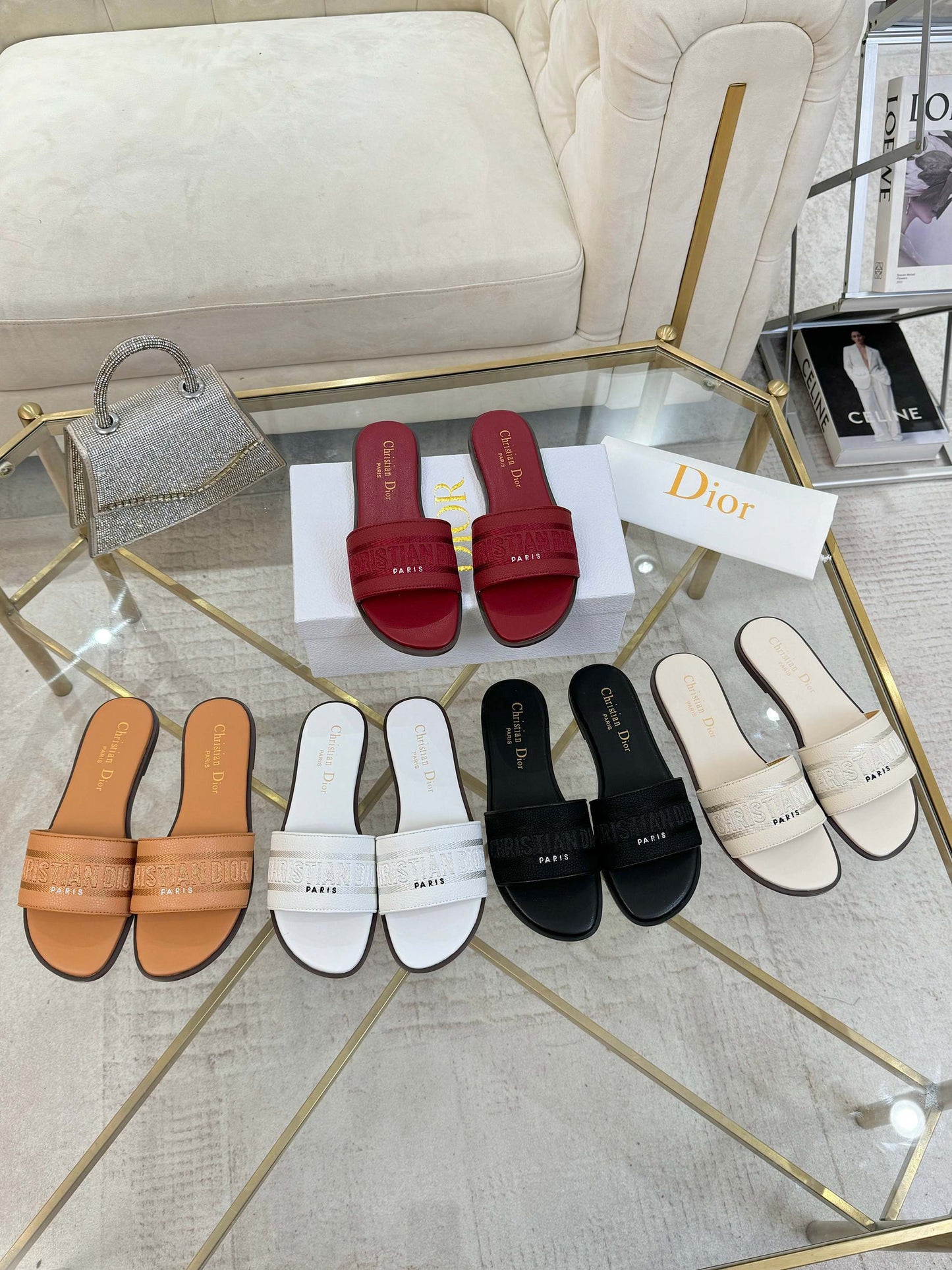 ‘D’ Inspired Sliders
